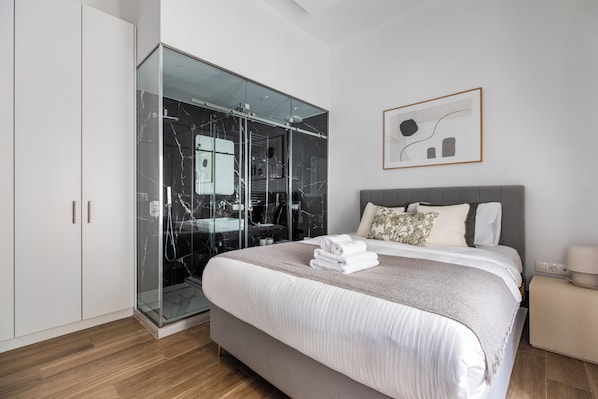 Apartment, 2 Bedrooms, Kitchen, City View