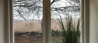 Tullesbo Sätesgård