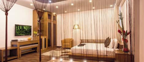 Luxury Double Room | Minibar, in-room safe, blackout curtains, free WiFi