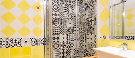 Double Room | Bathroom | Shower, hair dryer, towels, soap