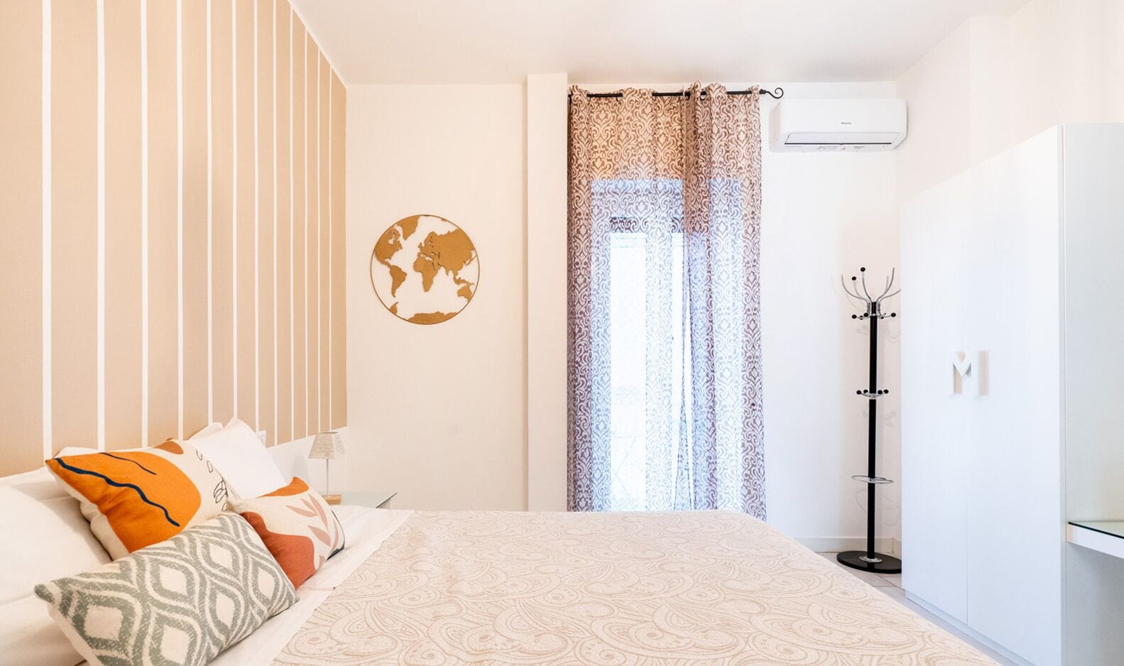 Double Room | Desk, soundproofing, iron/ironing board, free WiFi