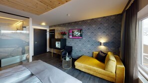 Comfort Double Room, Non Smoking, Mountain View
