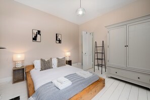Apartment | 3 bedrooms, free WiFi - VESTO Three Bedroom Apartment in Clapham (London)
