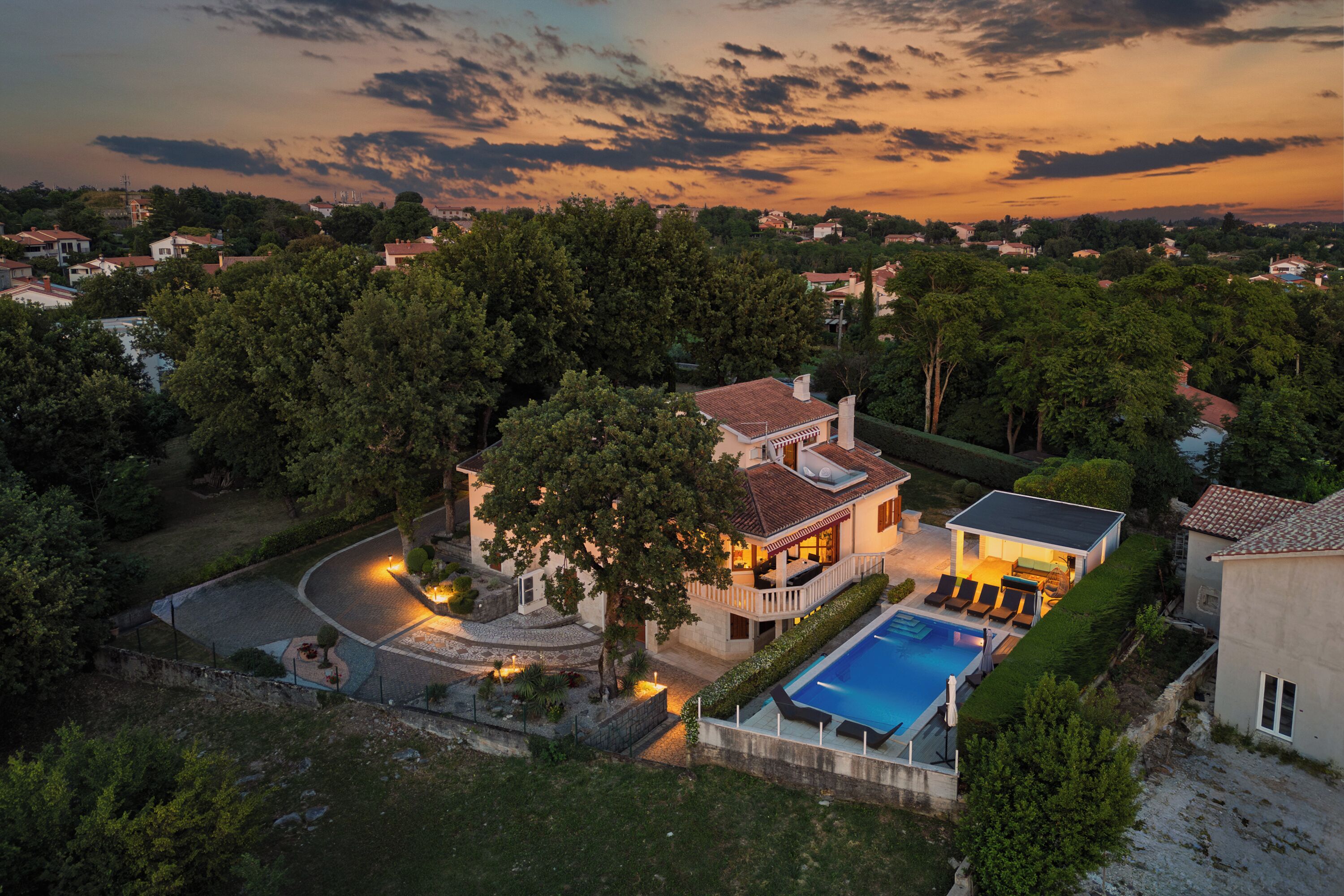Familjevilla - flera sovrum (Villa Rosa Magica) | Exteriör