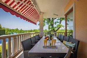 Family Villa, Multiple Bedrooms (Villa Rosa Magica) | Outdoor dining - Villa Rosa Magica (Labin)