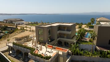 Perincian bahagian luar