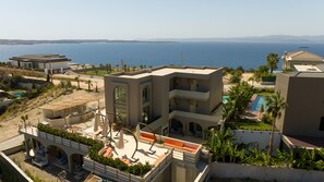 Exterior detail - No.908 Sunset Hotel (Cesme)