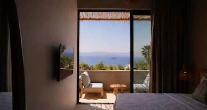 No.908 Sunset Hotel