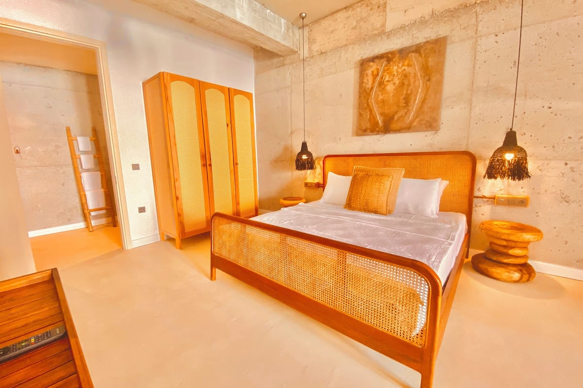 1 bedroom, minibar, in-room safe, desk