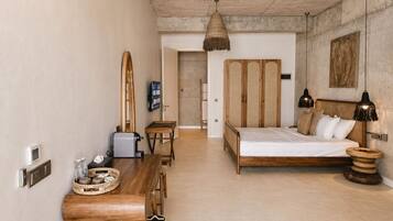 Deluxe with Pool View | Minibar, in-room safe, individually decorated, soundproofing