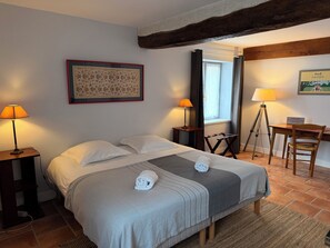 4 bedrooms, WiFi - Le Clos des Huards Vineyards, Bikes & Castles (Cour-Cheverny)