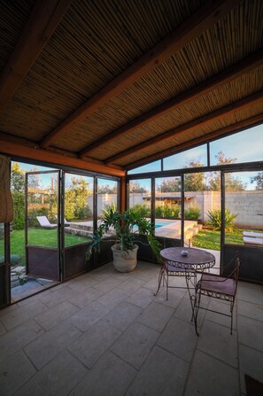 Suite – exclusive, hageutsikt | Terrasse/patio