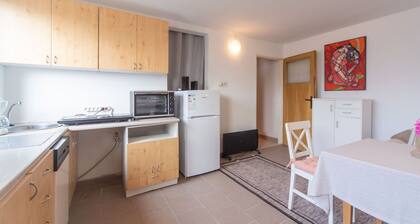 Stunning villa for 2 people with WIFI, terrace, pets allowed and parking