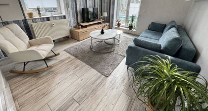 Gemütliche Wohnung mit W-LAN, Whirlpool, TV, Innenhof, Haustiere erlaubt und Parkplatz