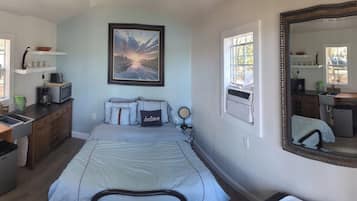 1 bedroom, iron/ironing board, bed sheets