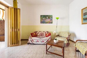 Villa, Patio, Sea View | Living area - Casa Terrazza Sul Mare in Torre Lapillo (Torre Lapillo)