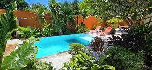 Outdoor pool - Studio Appart with Pool 15min from Grand bay (Grand Gaube)