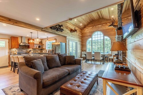 Smokin Beaver - Robin Vacation Rentals