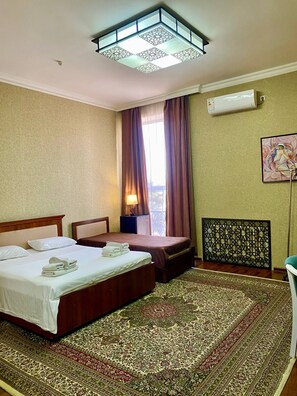 ห้องซูพีเรียดับเบิล, วิวเมือง | โต๊ะทำงาน, พื้นที่ทำงานแบบใช้แล็ปท็อป, ห้องเก็บเสียง, Wi-Fi ฟรี