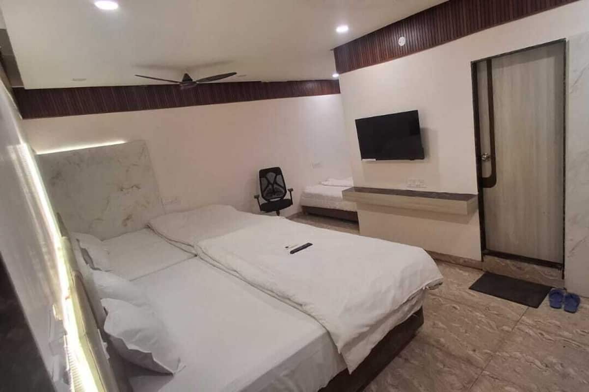 Family Room | 1 bedroom, free WiFi
