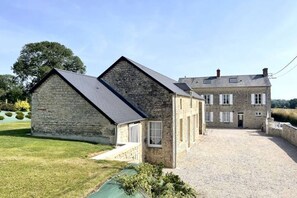 Extérieur