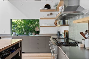 House | Private kitchen