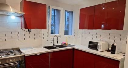 House, 1h10de Paris.7min from Orleans, in st jean Braye,.