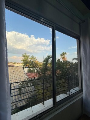 Deluxe Double Room, Balcony, Garden View