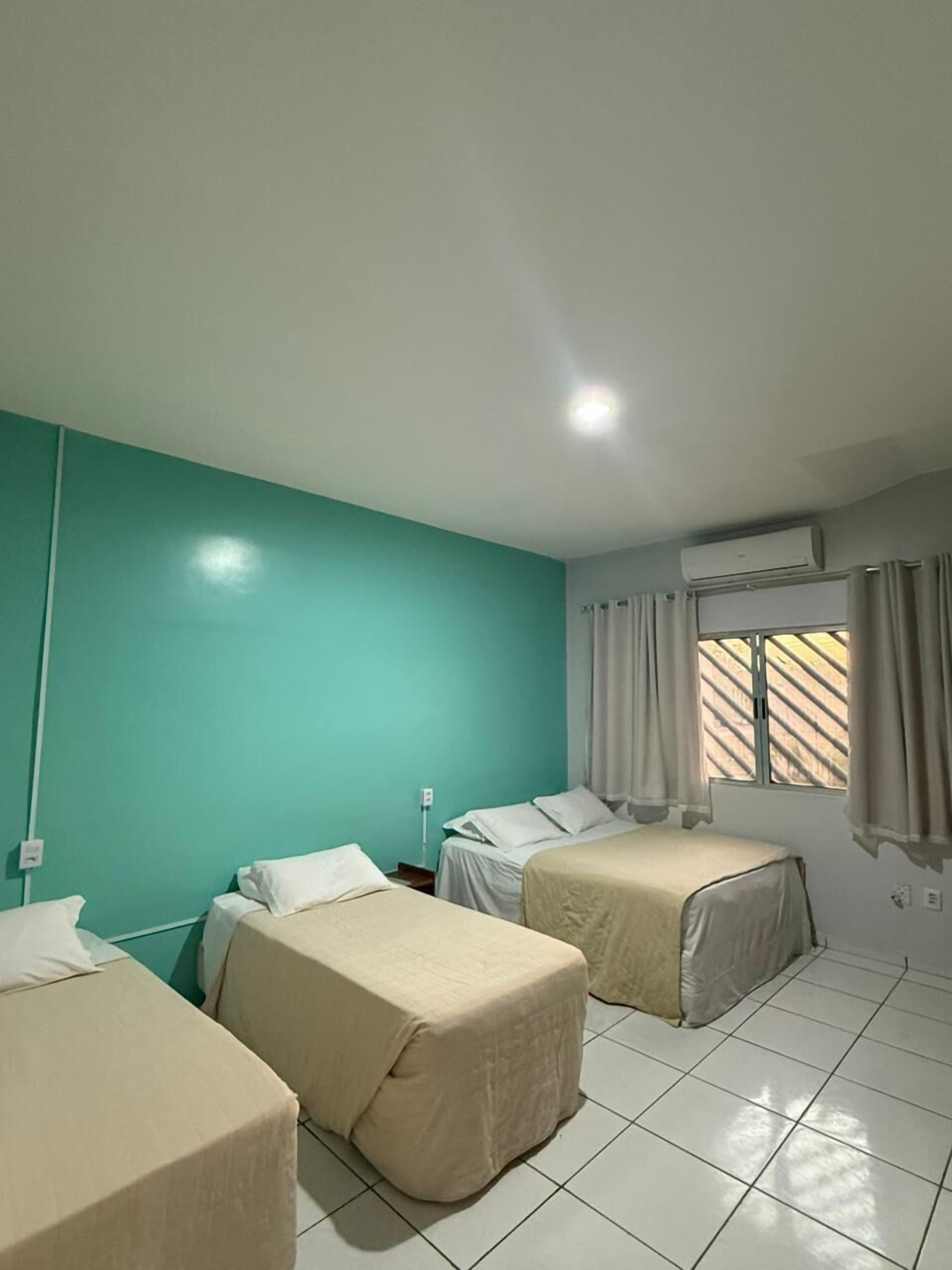 豪華雙床房, 露台, 花園景 | 手提電腦工作空間、免費 Wi-Fi