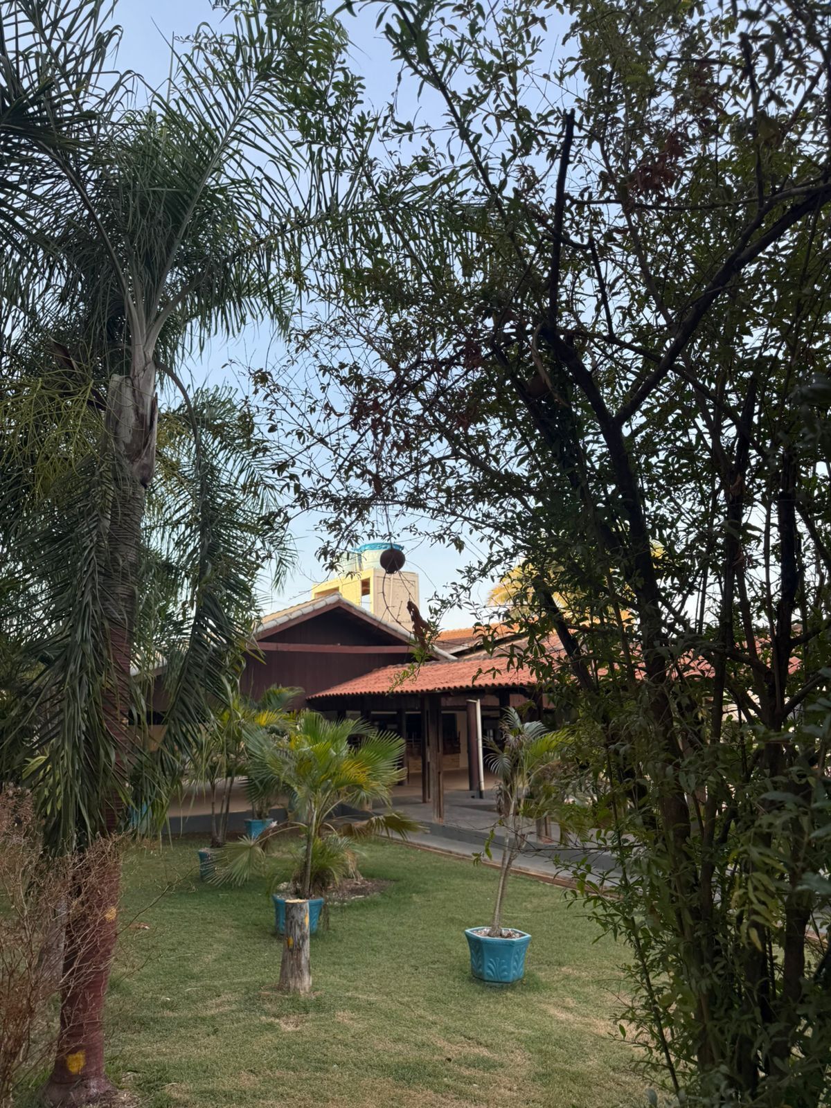 Quarto casal luxo, sacada, vista para o jardim | Terraço/pátio