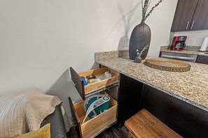 1 sovrum, strykjärn/strykbräda, wi-fi och sängkläder