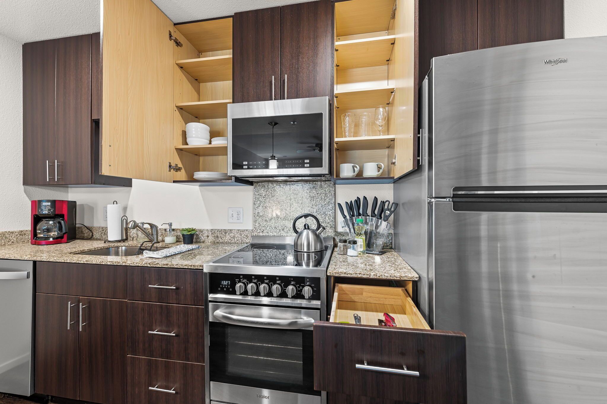 Geschirrspüler, Kochgeschirr/Geschirr/Besteck