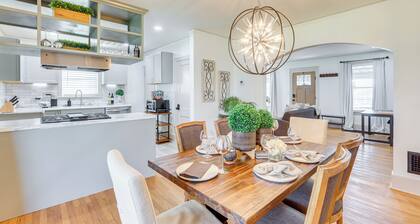 Walk to Amphitheater & Stadium: Home w/ Deck!