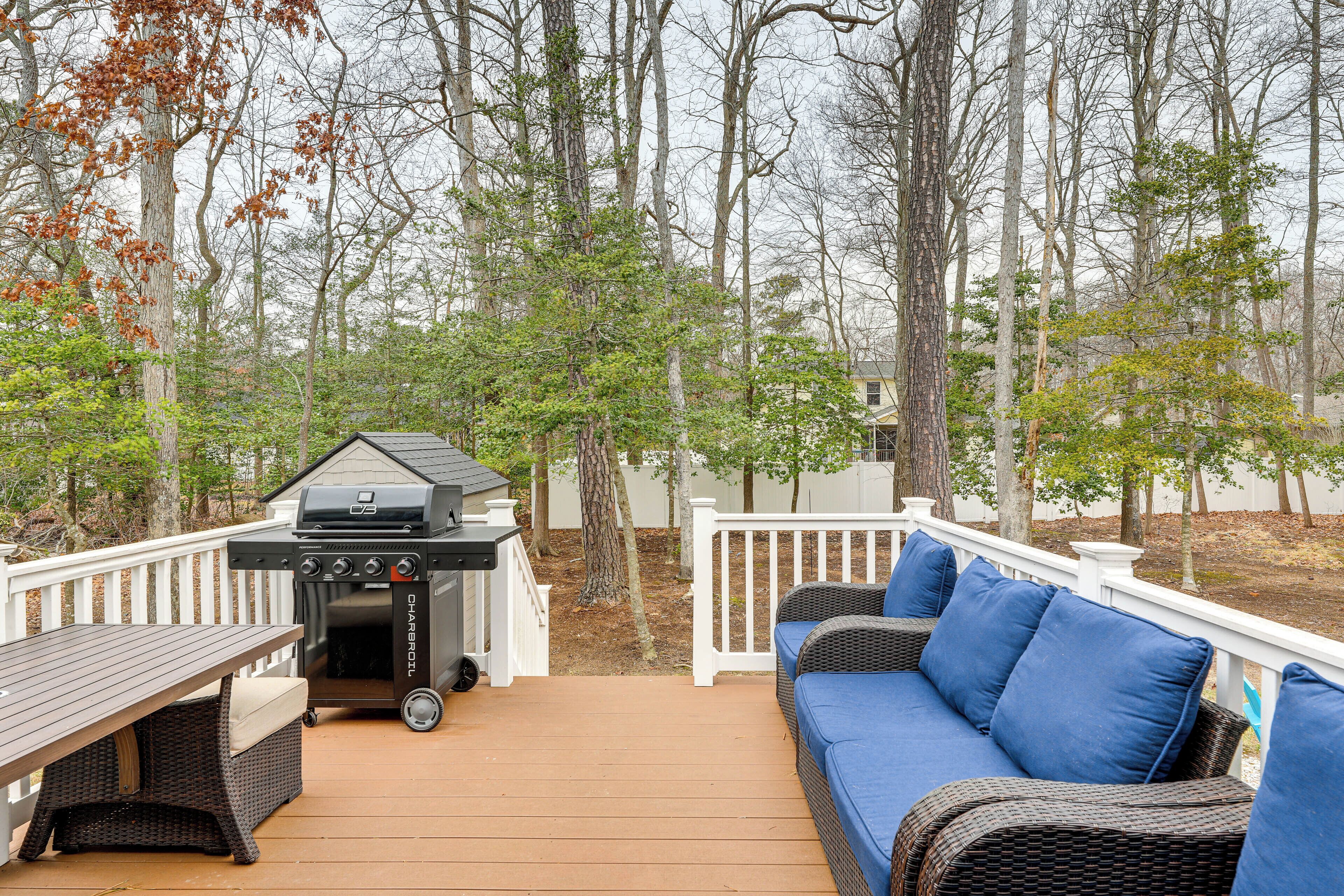 House (3 Bedrooms) | Front of property