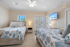 2 bedrooms, iron/ironing board, free WiFi, bed sheets - New To PKRM's Rental Portfolio! 2 BR 2.5 BA Has Charm Of A Coastal Cottage! (Pensacola)