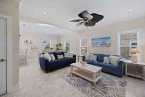 Smart TV, DVD player, stereo - New To PKRM's Rental Portfolio! 2 BR 2.5 BA Has Charm Of A Coastal Cottage! (Pensacola)