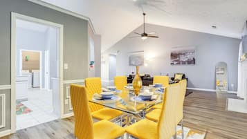 Rumah (4 Bedrooms) | Interior