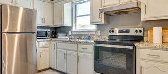 Close to Town & Med Center: Weslaco Home