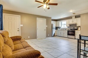 House (1 Bedroom) | Interior