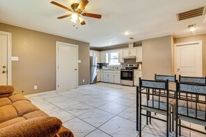 Maison (1 Bedroom) | Intérieur