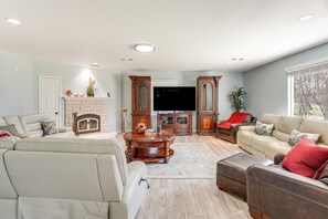 House (4 Bedrooms) | Interior