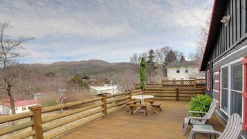 Apartment (0 Bedroom) | Outdoor dining