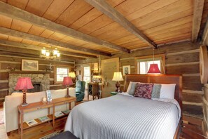 Apartment (0 Bedroom) | Interior - Scenic Hot Springs Retreat Near Appalachian Trail! (Hot Springs)