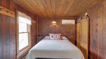 Apartment (0 Bedroom) | Interior