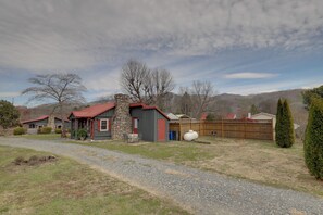 Apartment (0 Bedroom) | Interior