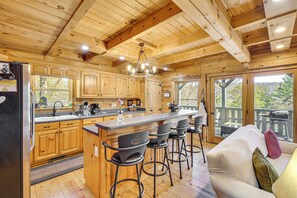 Talo (3 Bedrooms) | Sisätilat