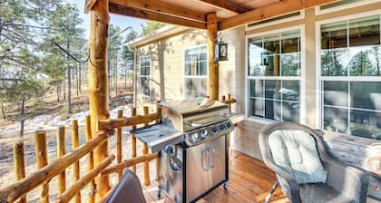 5 Mi to Town: Mtn-view Gem w/ Deck in Hot Springs