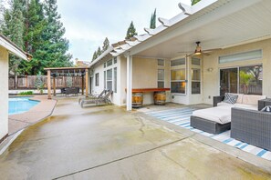 Talo (4 Bedrooms) | Sisätilat