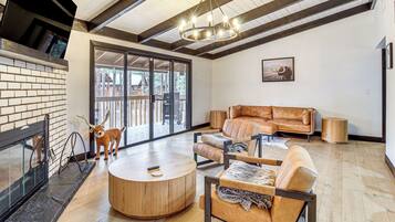 Căn hộ (3 Bedrooms) | Mặt tiền nơi lưu trú