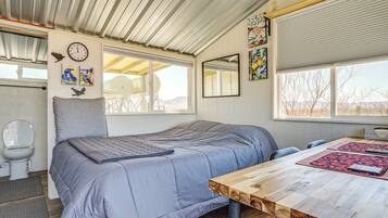 ์ฝํฐ์ง (0 Bedroom) | ๋ด๋ถ